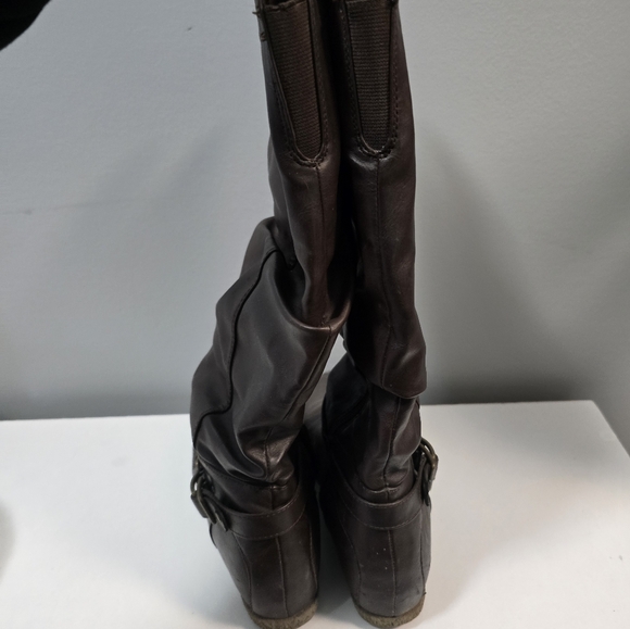 Sz 8 brown tall boots - Picture 3 of 4